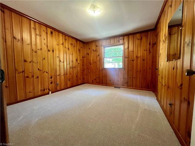 2223 Woodberry Drive, Greensboro, NC 27403