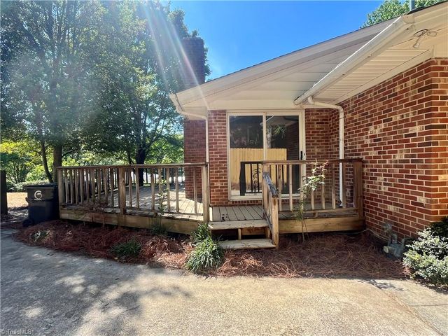 2223 Woodberry Drive, Greensboro, NC 27403
