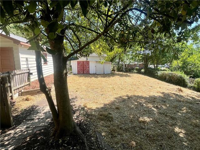 2223 Woodberry Drive, Greensboro, NC 27403