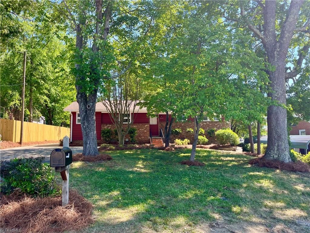 2223 Woodberry Drive, Greensboro, NC 27403