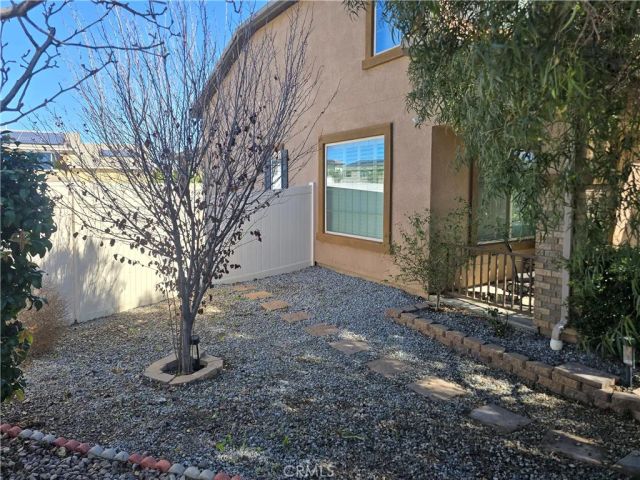 1062 Viscano Court, Perris, CA 92571