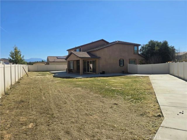 1062 Viscano Court, Perris, CA 92571