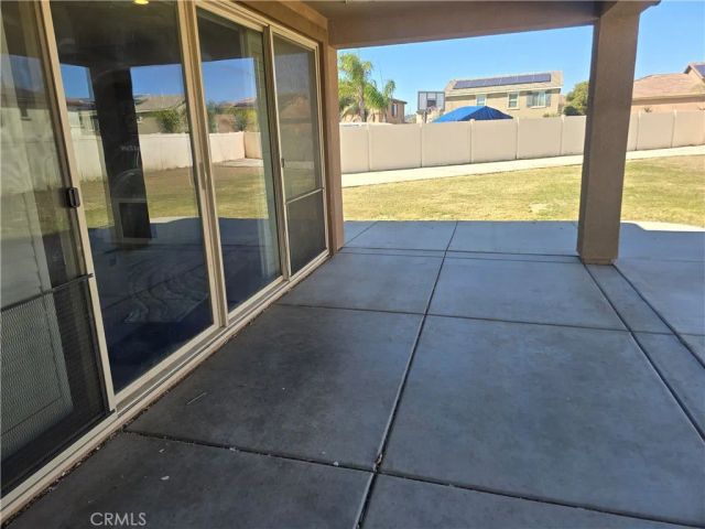 1062 Viscano Court, Perris, CA 92571