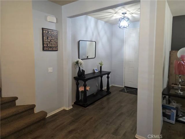 1062 Viscano Court, Perris, CA 92571