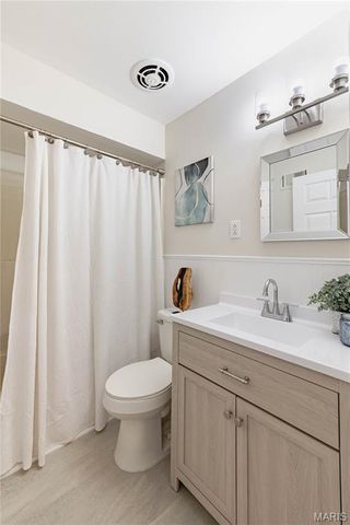 103 Canary Lane, St Charles, MO 63301