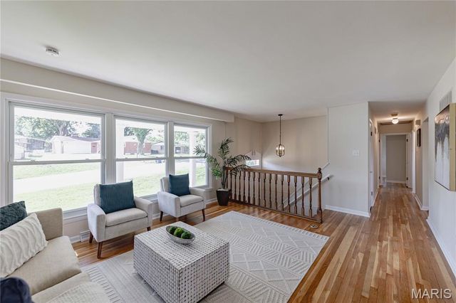 103 Canary Lane, St Charles, MO 63301