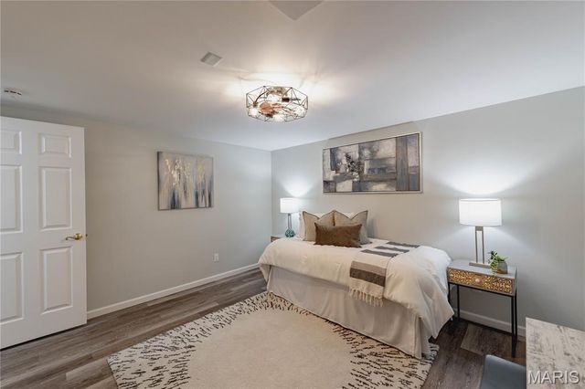 103 Canary Lane, St Charles, MO 63301