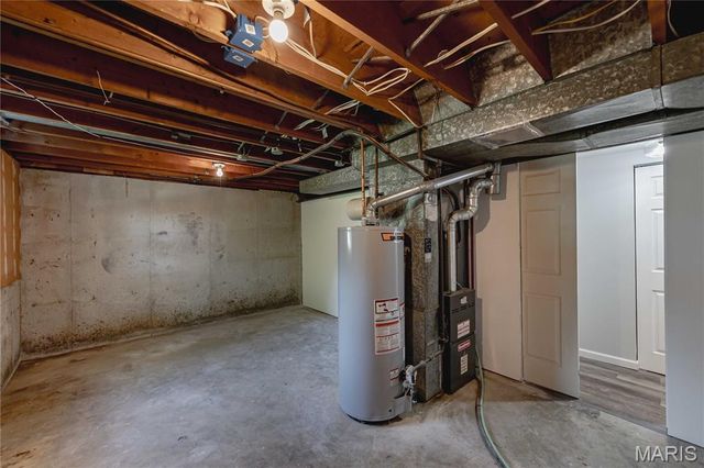 103 Canary Lane, St Charles, MO 63301