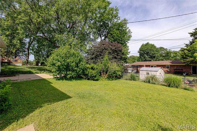 103 Canary Lane, St Charles, MO 63301