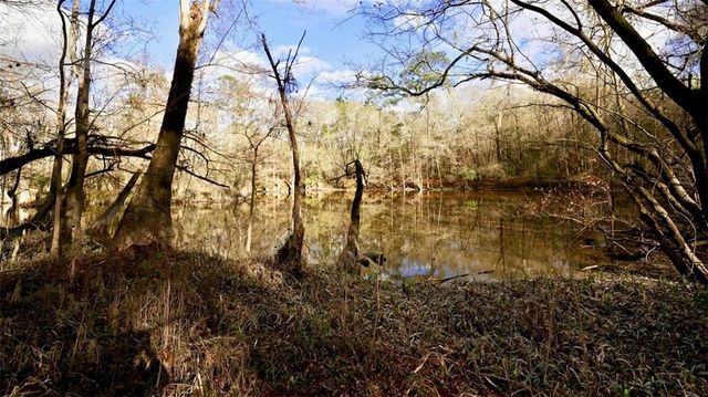 Parker Road, Sulphur, LA 70663