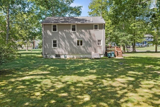 137 Catherine Dr, Abington, MA 02351