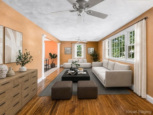 137 Catherine Dr, Abington, MA 02351