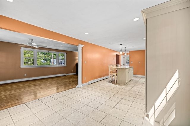 137 Catherine Dr, Abington, MA 02351