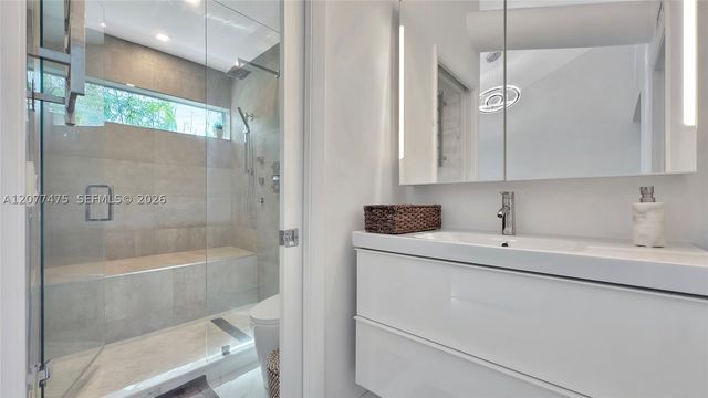 734 Michigan Ave 6, Miami Beach, FL 33139