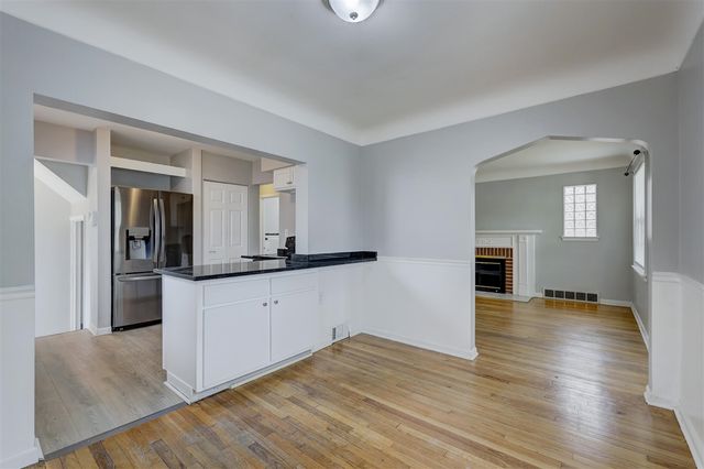 20916 Vernier Road, Harper Woods, MI 48225