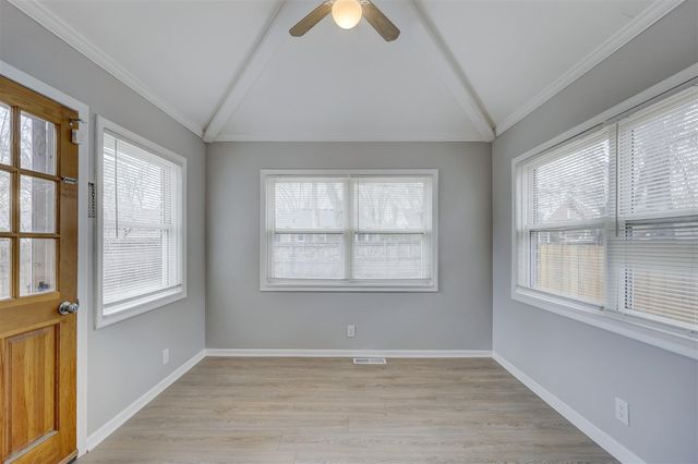 20916 Vernier Road, Harper Woods, MI 48225