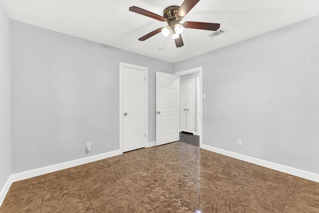 2309 Indian Creek Drive, Irving, TX 75060