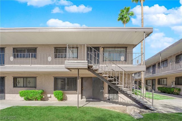 3727 Hazelwood Street 12, Las Vegas, NV 89119