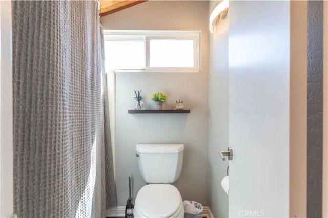 27482 Matterhorn, Lake Arrowhead, CA 92352