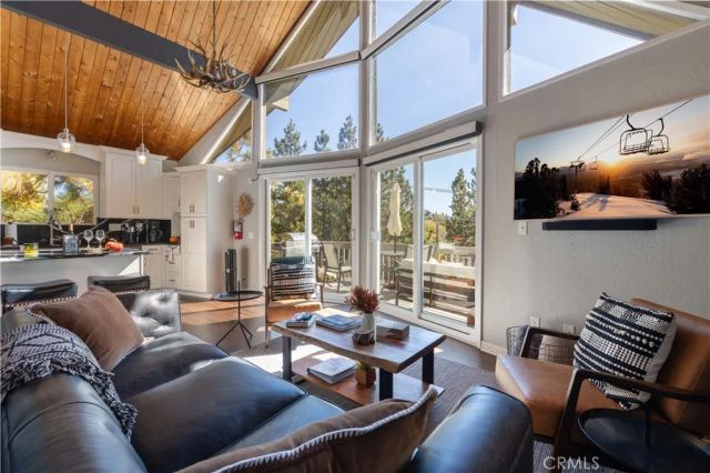 27482 Matterhorn, Lake Arrowhead, CA 92352