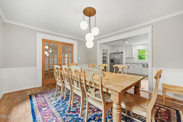 213 Hillsborough Street, Chapel Hill, NC 27514