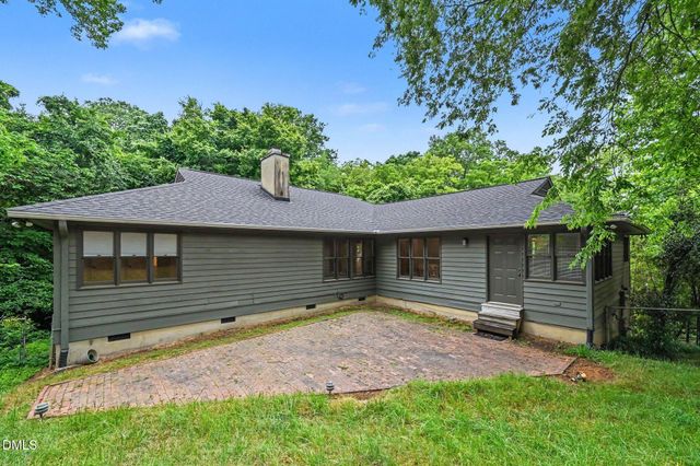 213 Hillsborough Street, Chapel Hill, NC 27514