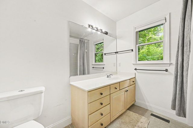 213 Hillsborough Street, Chapel Hill, NC 27514