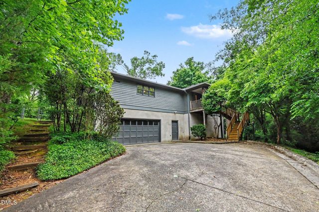 213 Hillsborough Street, Chapel Hill, NC 27514