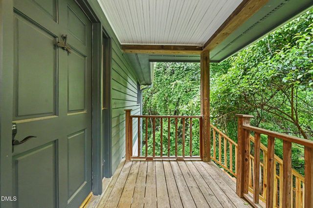 213 Hillsborough Street, Chapel Hill, NC 27514