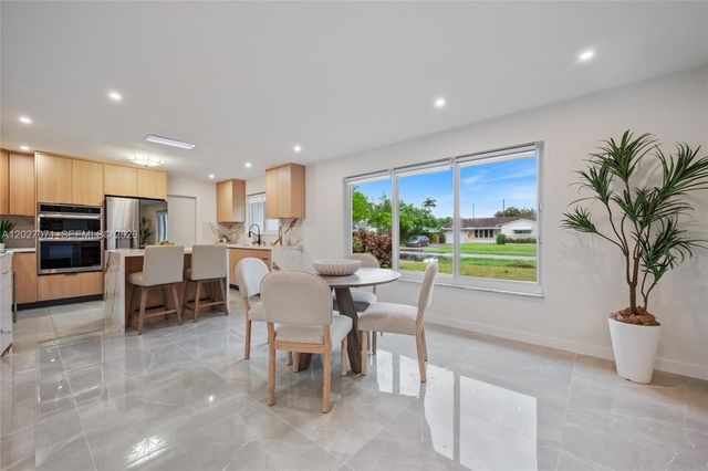4024 Monroe St, Hollywood, FL 33021