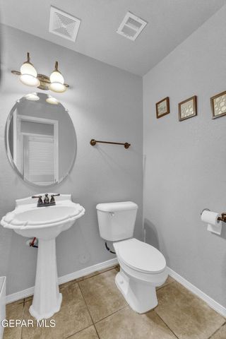 12000 STANSBURY Drive, El Paso, TX 79928