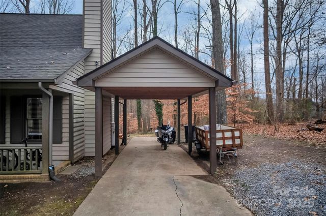 401 Saddlewood Drive, Gastonia, NC 28056