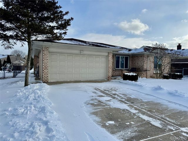 13770 WHITE CAP Drive, Sterling Heights, MI 48313