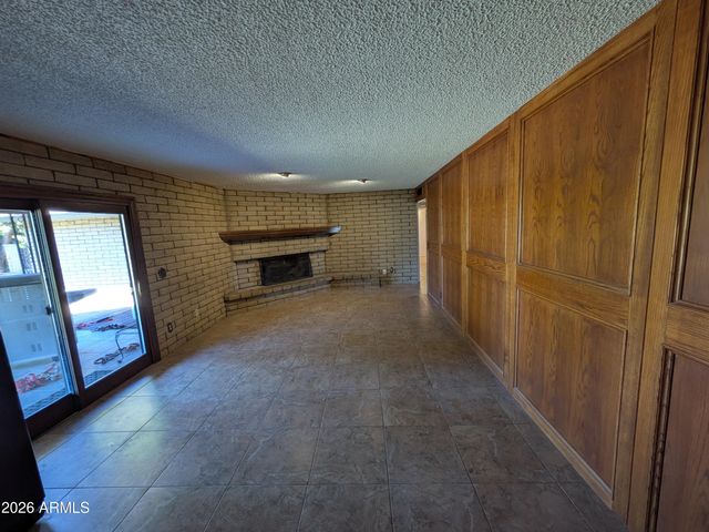 224 E CAMPBELL Road, Chandler, AZ 85225