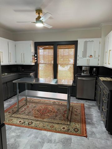 979 Granville Road, Newark, OH 43055