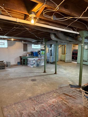 979 Granville Road, Newark, OH 43055