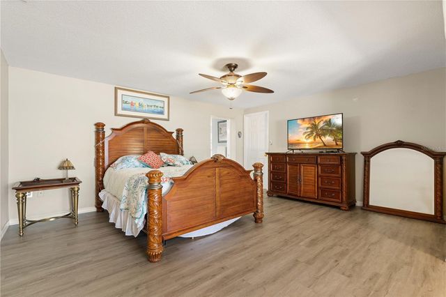 174 SPRING LAKE BOULEVARD NW, Port Charlotte, FL 33952