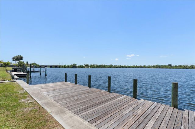 174 SPRING LAKE BOULEVARD NW, Port Charlotte, FL 33952