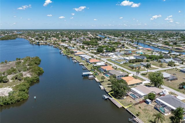 174 SPRING LAKE BOULEVARD NW, Port Charlotte, FL 33952