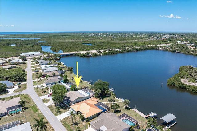 174 SPRING LAKE BOULEVARD NW, Port Charlotte, FL 33952