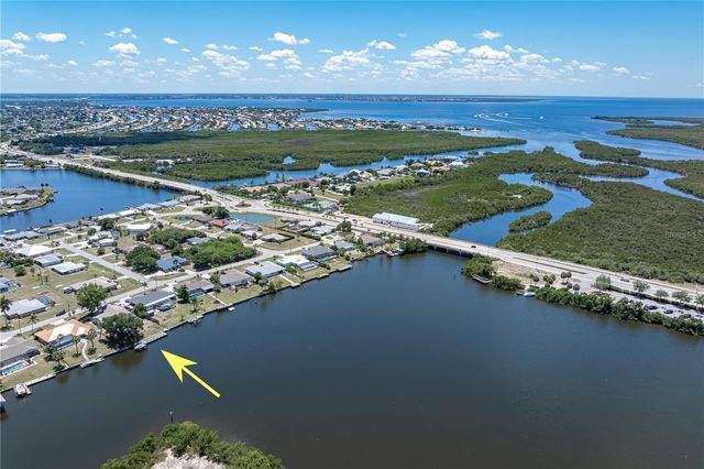 174 SPRING LAKE BOULEVARD NW, Port Charlotte, FL 33952