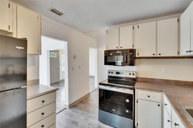 1920 E CHELSEA STREET, Tampa, FL 33610