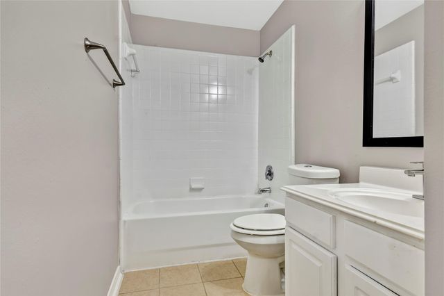 5601 Savannah Woods Lane, Rosharon, TX 77583