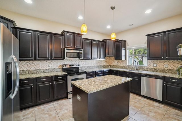 3529 LEFAYS POINT, Land O Lakes, FL 34638