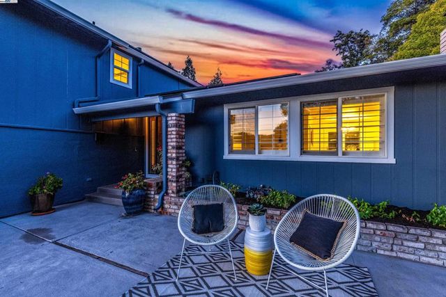 702 Sylvaner Dr, Pleasanton, CA 94566