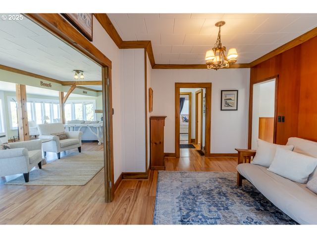 1271 S PROM, Seaside, OR 97138