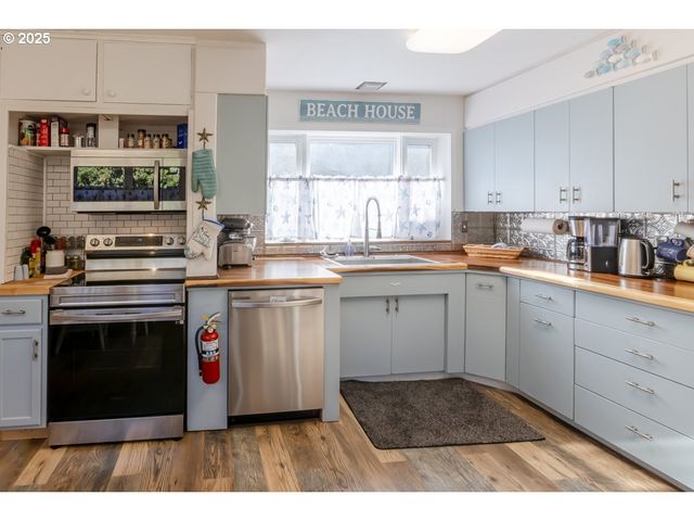 1271 S PROM, Seaside, OR 97138