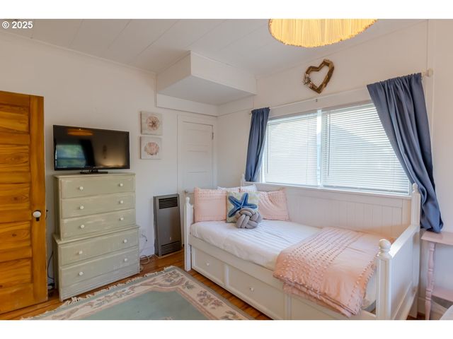 1271 S PROM, Seaside, OR 97138