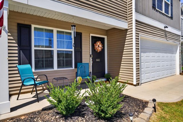 642 Ridgeville Crossing Drive, Inman, SC 29349