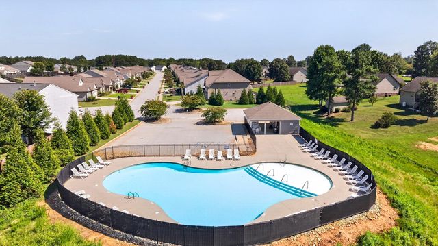 642 Ridgeville Crossing Drive, Inman, SC 29349